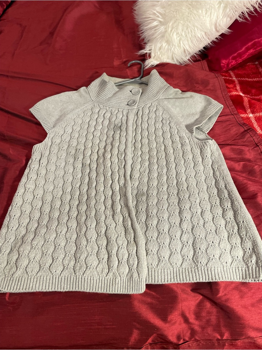 Izod Light Gray Cable Knit Short-Sleeve Cardigan with Button Collar